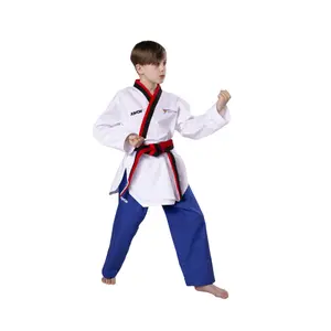Karategi enfant Kwon Poomsae image-0