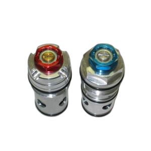 product/k/y/kyb_1046525_argente_1.jpg