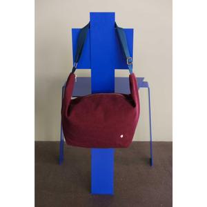 Women’s half-moon shoulder bag La Cerise sur le Gâteau Lona image-2