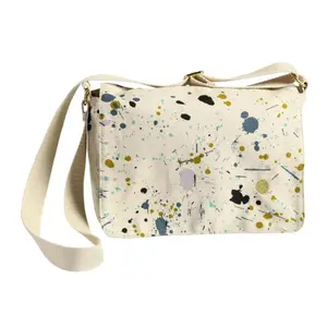 Women's Fanny pack La Cerise sur le Gâteau Lona image-0
