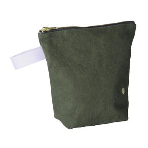 3000905000-toiletry-bag-la-cerise-sur-le-gateau-iona-kale-green-28x23x10-cm