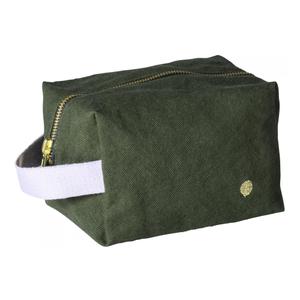 3000907000-kostkova-taska-la-cerise-sur-le-gateau-iona-kaderavek-zelena-22x14x10-5-cm