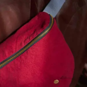 Dames heuptasje La Cerise sur le Gâteau Lona image-4