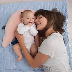 Breastfeeding cushion grandma hen baby La Millou Dana image-2