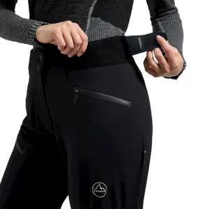 Women's Trousers La Sportiva Helixir 3L Shell image-5