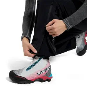 Women's Trousers La Sportiva Helixir 3L Shell image-6
