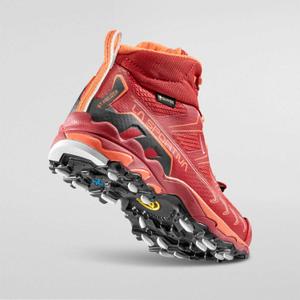 product/l/a/la-sportiva_34p-323403_2-nw090924.jpg