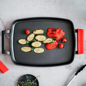 Smooth aluminum plancha iron-grill Lacor image-1