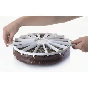 Keuken accessoire taart marker 14-16 porties Lacor image-2