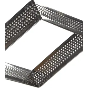 Τετράγωνη φόρμα με τρύπες για τάρτα Lacor 7x7x2 cm image-2