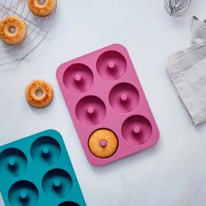 Juego de 2 moldes de silicona para donuts Lacor image-1
