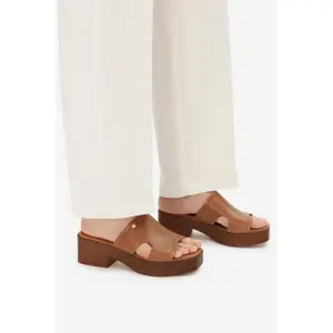 Sandalias de cuña para mujer Lasocki image-5