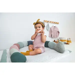 Baby girl short knitted jumpsuit Lässig Garden Explorer image-0