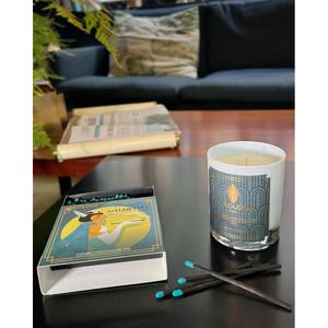 Montmartre cabaret candles Le Boudoir image-3