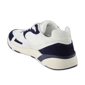 Trainers Le Coq Sportif R850 image-3