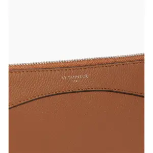 Pochette zippée et grainée femme Le Tanneur image-1