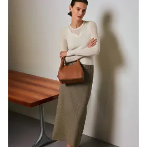 Soft Leather Handbag Le Tanneur image-1