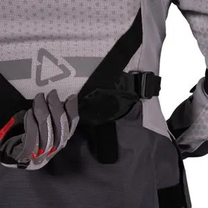 Women's waterproof motorcycle jacket Leatt ADV FlowTour 5.5 V25 image-6