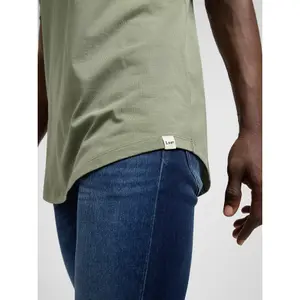 T-Shirt Lee Shaped image-4