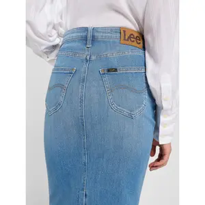 Falda vaquera Lee Back Slit Maxi image-4