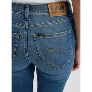 Jeans reto feminino Lee Scarlett image-4