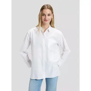 Long Sleeve Boyfriend Shirt with Pockets Women Lee image-1