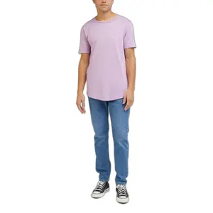 T-Shirt Lee Shaped image-1