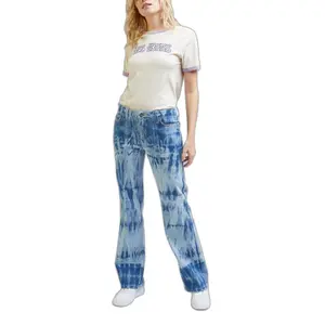 T-Shirt Frau Lee Shrunken Graphic image-0