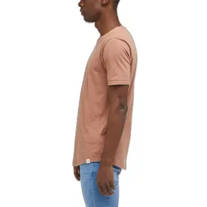 T-Shirt Lee Shaped image-3
