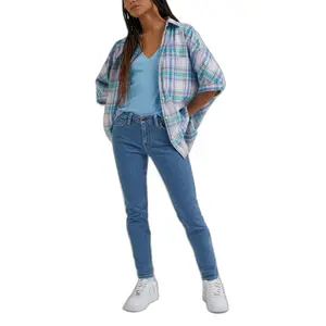 T-shirt de pescoço em v das mulheres Lee image-1