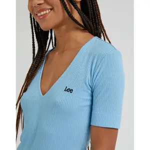T-shirt de pescoço em v das mulheres Lee image-4