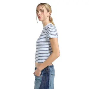 T-shirt cropped riscado mulher Lee image-3