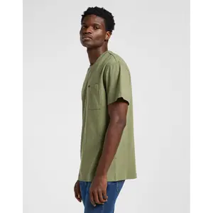 Camiseta con bolsillo Lee Relaxed image-1