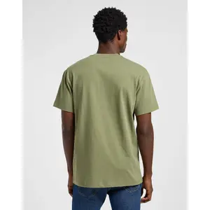 Camiseta con bolsillo Lee Relaxed image-3