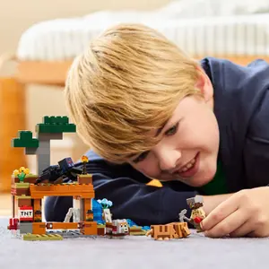 Minecraft Tatou Build Expedition Set Lego image-3