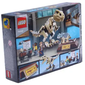 Construction games - in the fossil exhibition Lego Jurassic World 76940 image-1