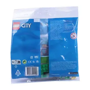 Building sets - dog park and scooter kit Lego City-Polybag 30639 image-1