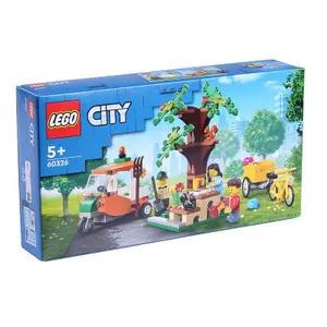 Construction games - picnic in the park Lego City 60326 image-0