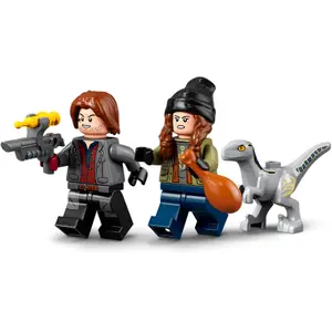 Construction games capture velociraptors jworld Lego image-2