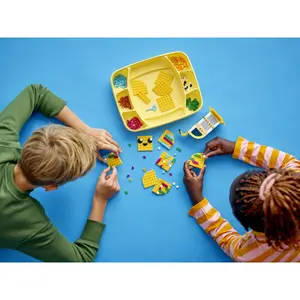 Banana pencil case construction set Lego Dots image-2