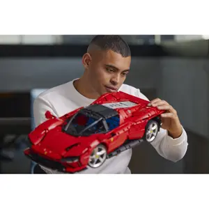 Construction games Lego Ferrari Daytona SP3 Technic image-1