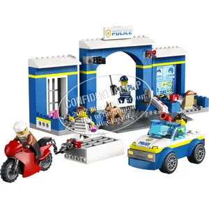 Building sets race police station city Lego image-1