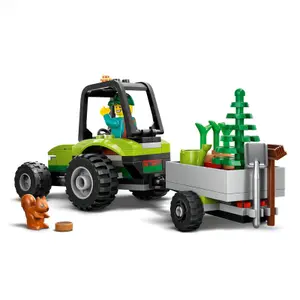 Forest tractor building sets Lego City image-0