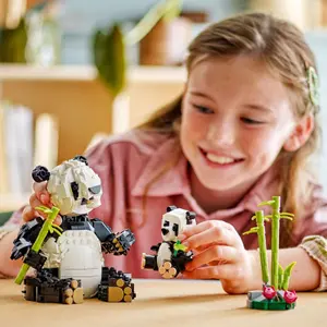 Panda Family Building Set Lego image-3