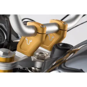 Motorcycle handlebar extensions with offset SW-Motech H20 mm.Déport arrière 30 mm.Doré.Bmw R nineT. image-2