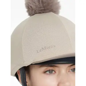 Toque for girl riding helmet LeMieux Maria image-3
