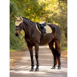 Jumping Saddle Pad LeMieux Essence image-1