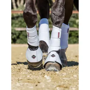 Botas traseras para caballos LeMieux ProShell Over Reach image-1