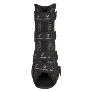 Comfortable mesh front gaiters for horses ultra confortable LeMieux image-0