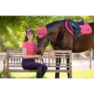 Square horse saddle pad LeMieux Loire Memory Close Contact image-0